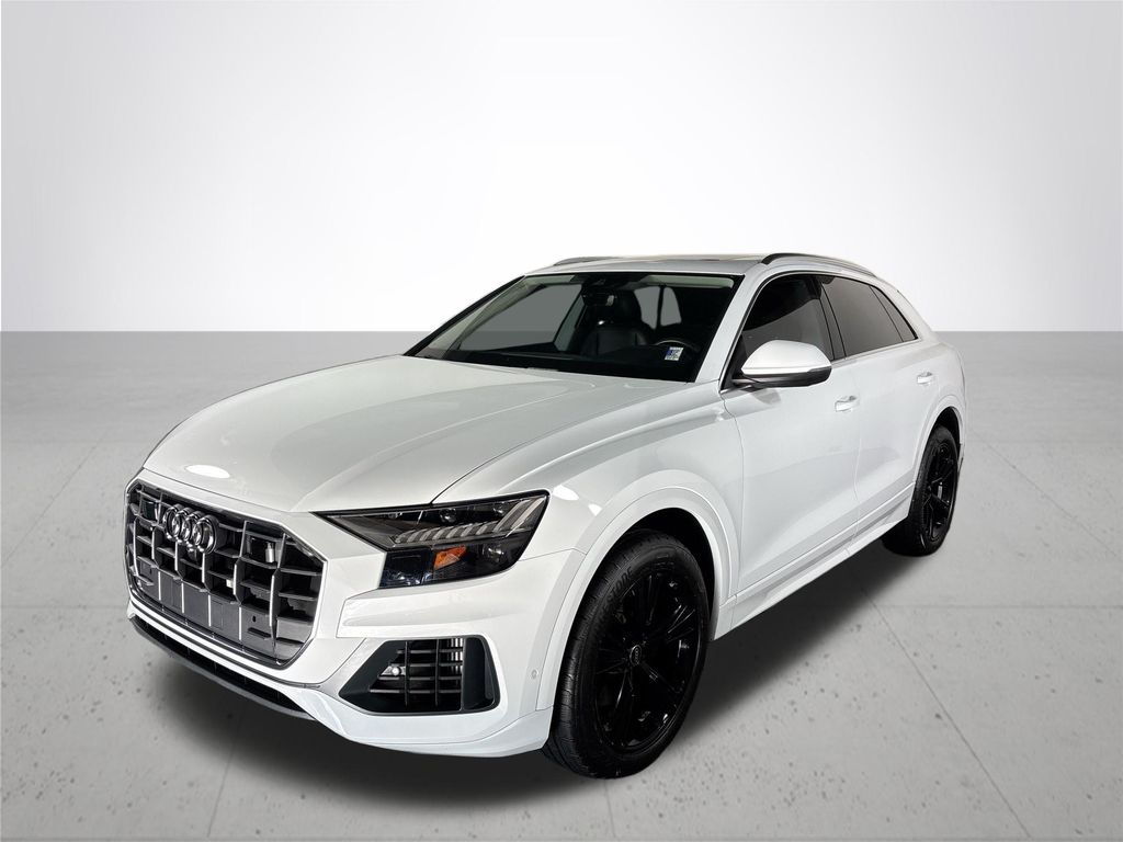 2023 Audi Q8 55 Premium