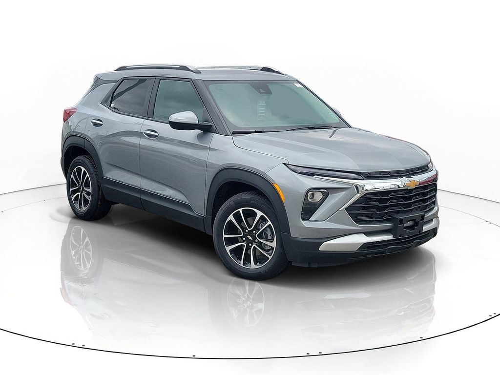 Sterling Gray Metallic 2026 Chevrolet Trailblazer LT FWD SUV / Crossover Front-Wheel Drive Continuously Variable Transmission