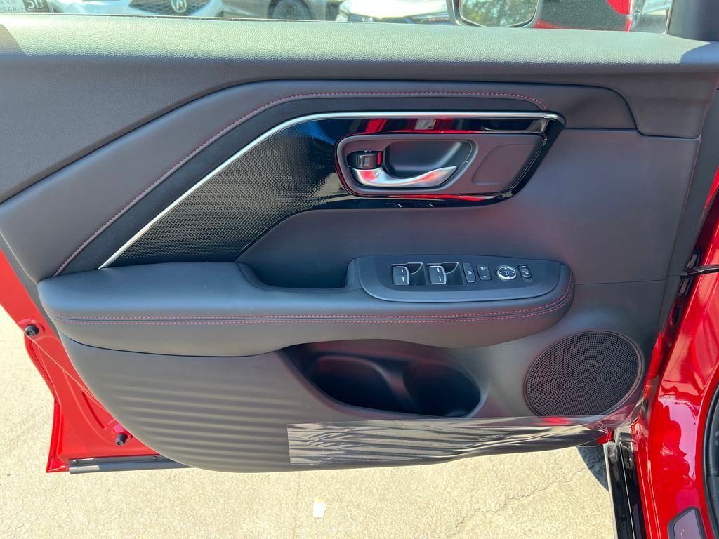 Thumbnail: 2025 Acura ADX - 11