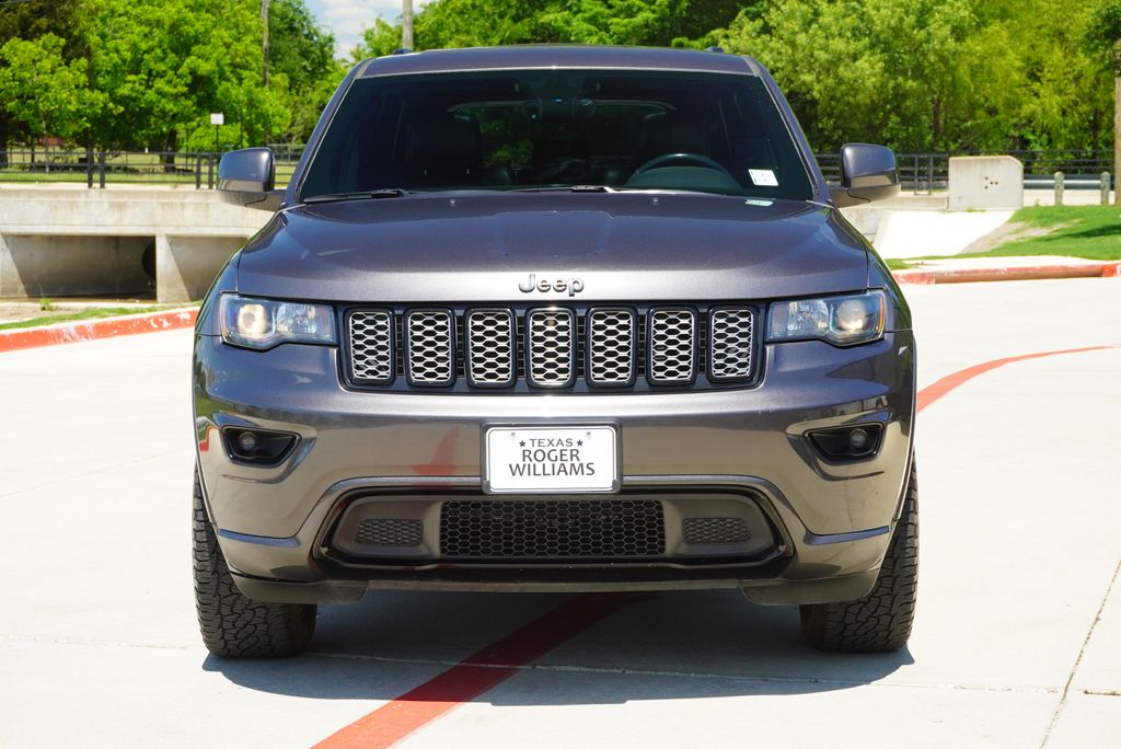 Used Car 2018 Jeep Grand Cherokee  Altitude For Sale Under $15,000 In Weatherford, Texas