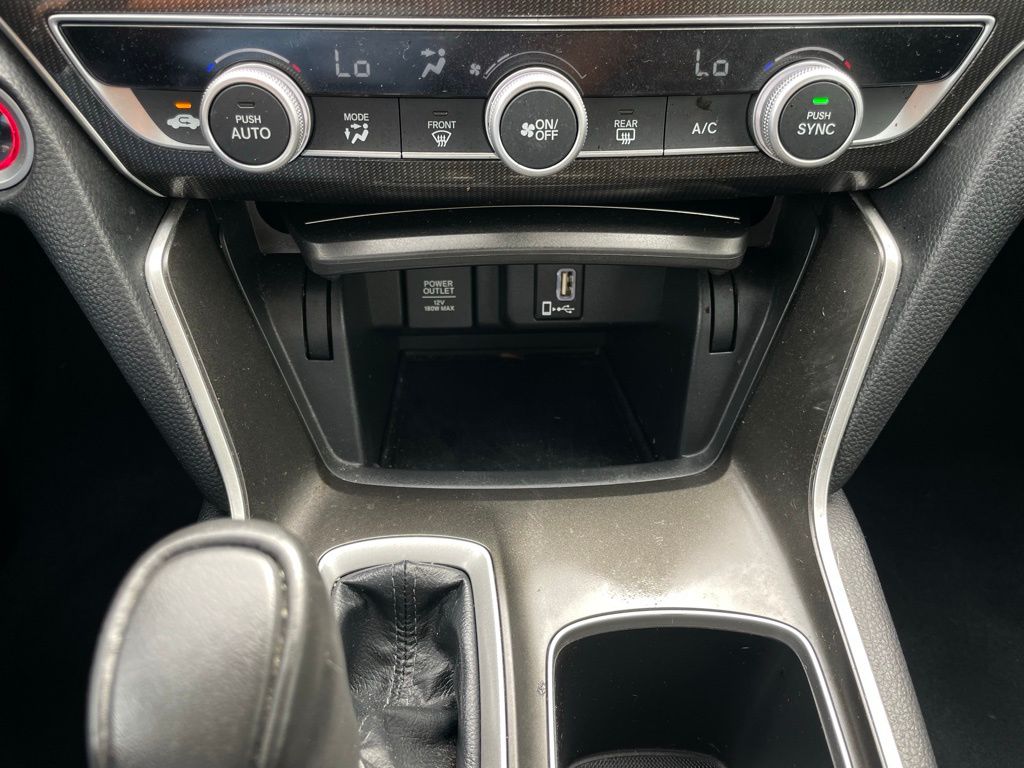 2018 Honda Accord Sport 19