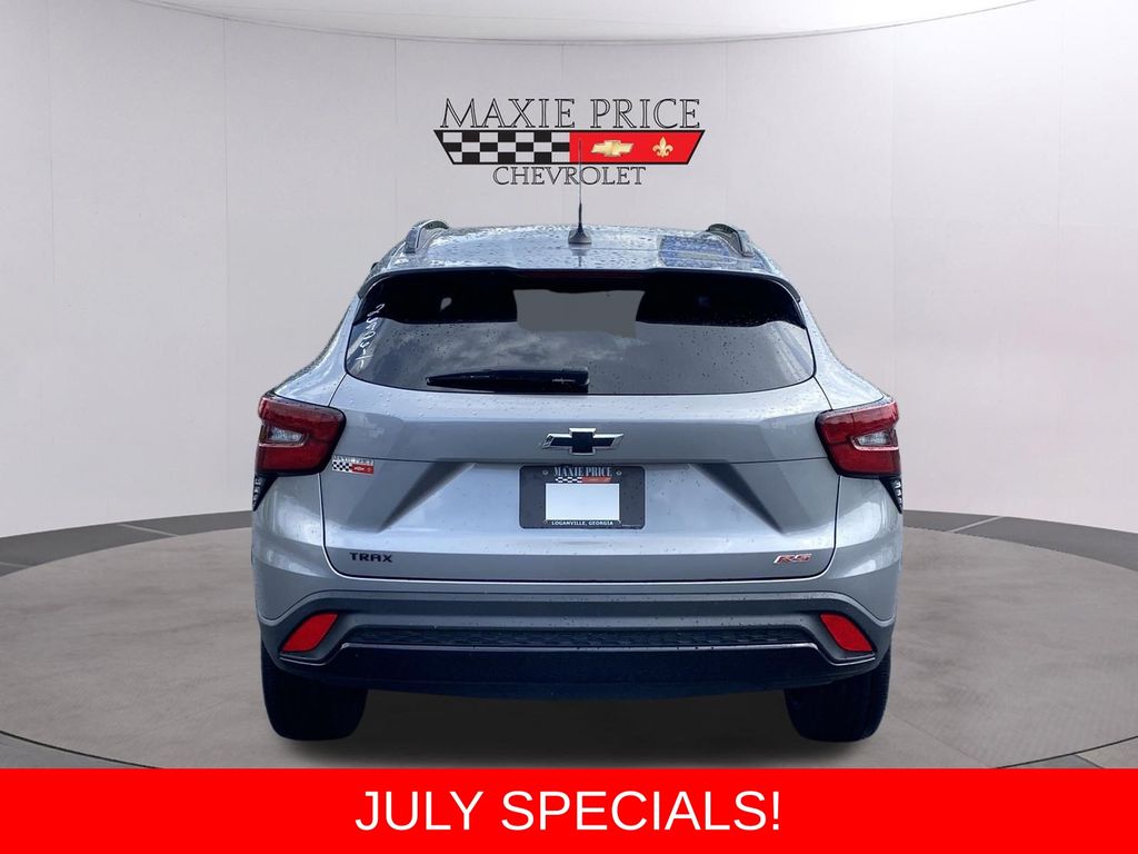 Used 2024 Chevrolet Trax SUV