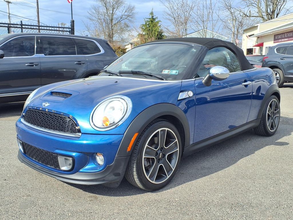 Lightning Blue Metallic 2014 MINI Roadster S FWD Convertible Front-Wheel Drive 6-Speed Manual Overdrive