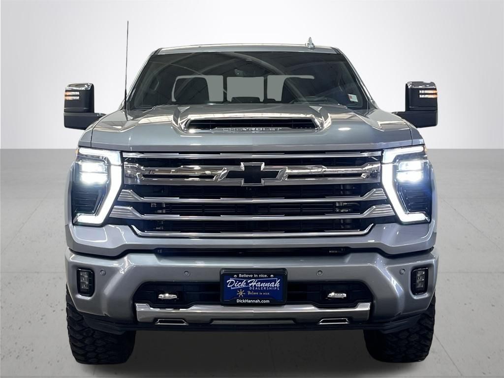 2025 Chevrolet Silverado 3500HD High Country