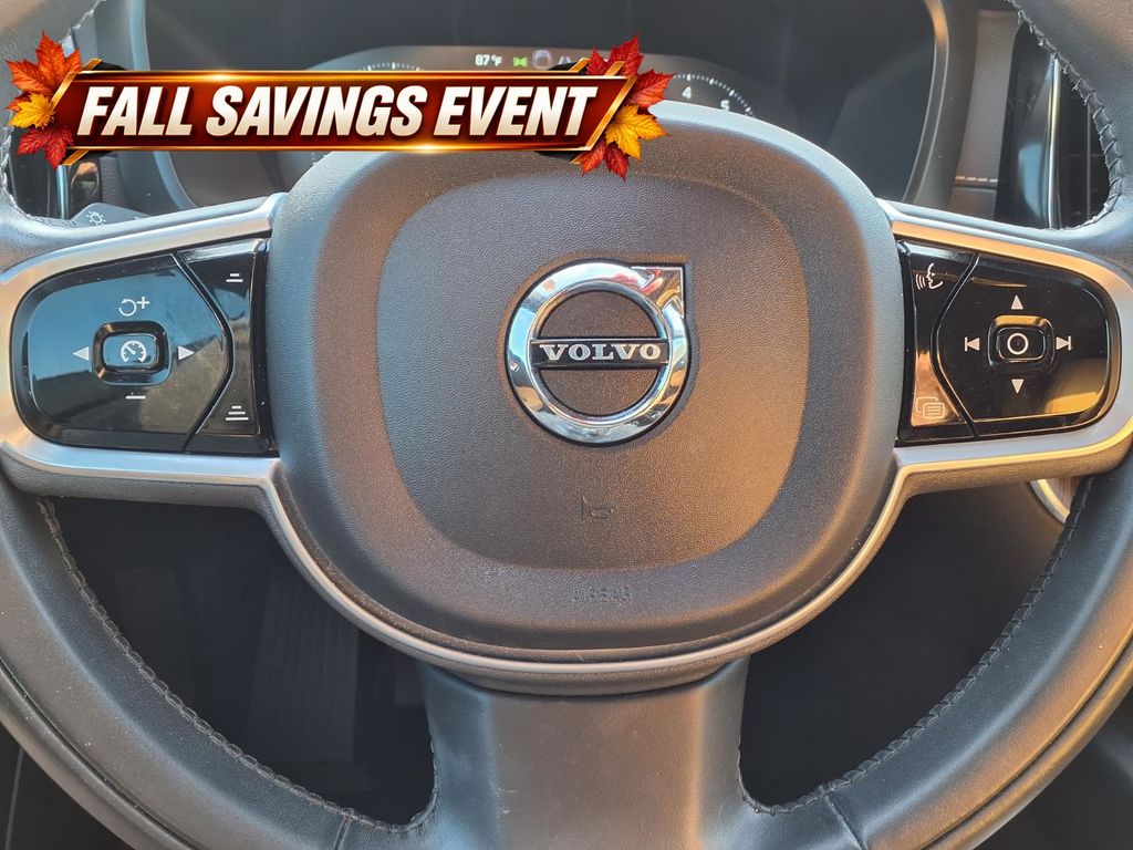 2021 Volvo XC60 T5 Inscription White at DeMontrond Auto Country
