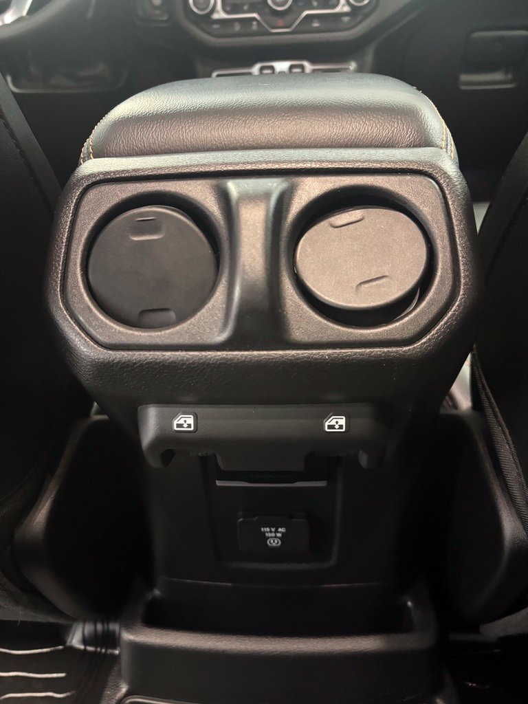 Used 2024 Jeep Wrangler SUV