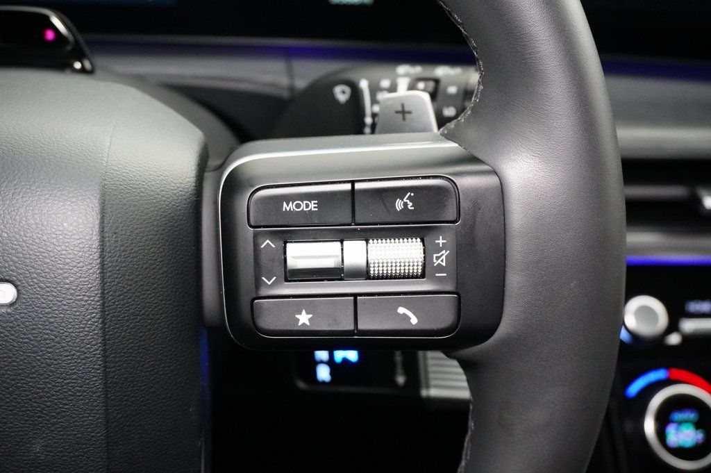 Used Car 2025 Hyundai Santa Fe  Limited For Sale Under $40,000 In Weatherford, Texas