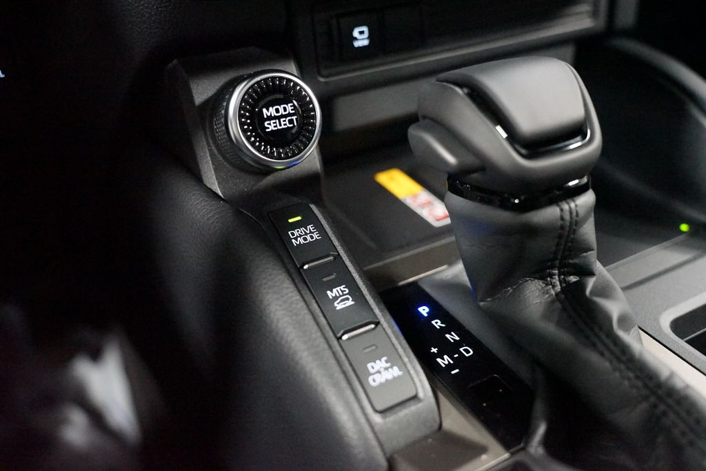 2025 Toyota Land Cruiser  22