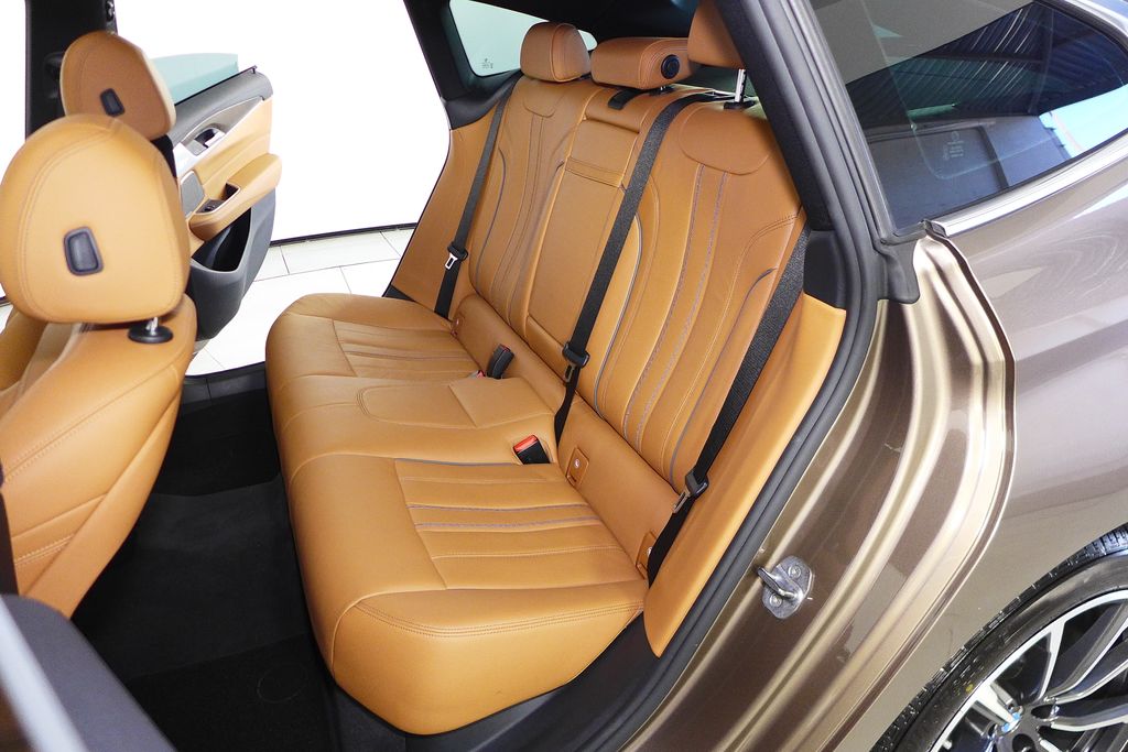 Thumbnail: 2019 BMW 6 Series - 22