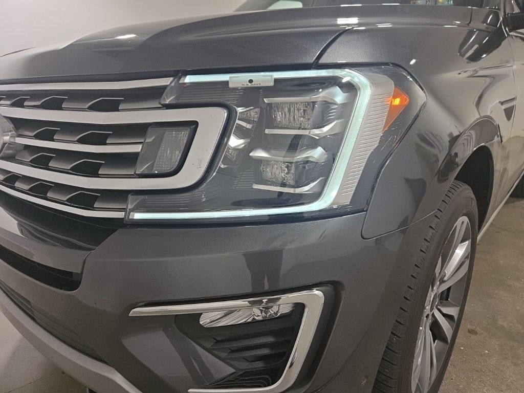 Used 2020 Gray Ford Limited image 12
