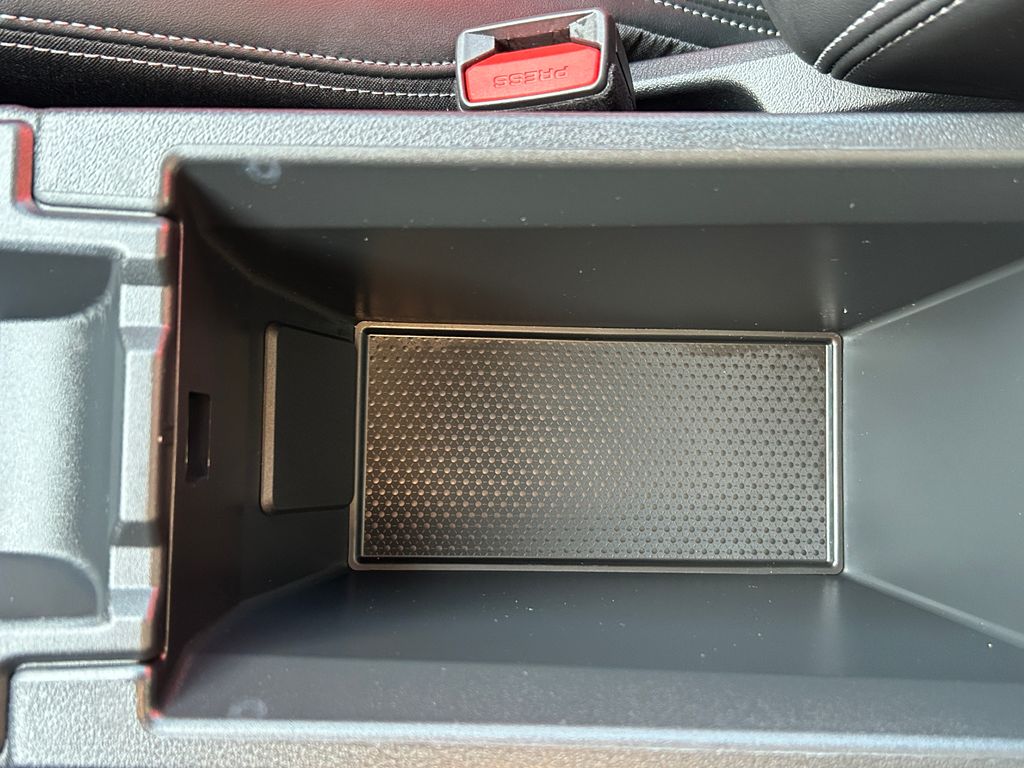 Thumbnail: 2026 BMW 2 Series - 29