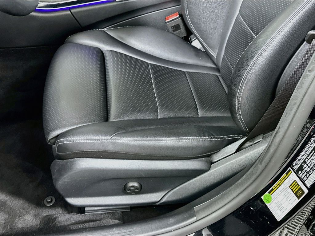 Thumbnail: 2019 Mercedes-Benz C-Class - 20