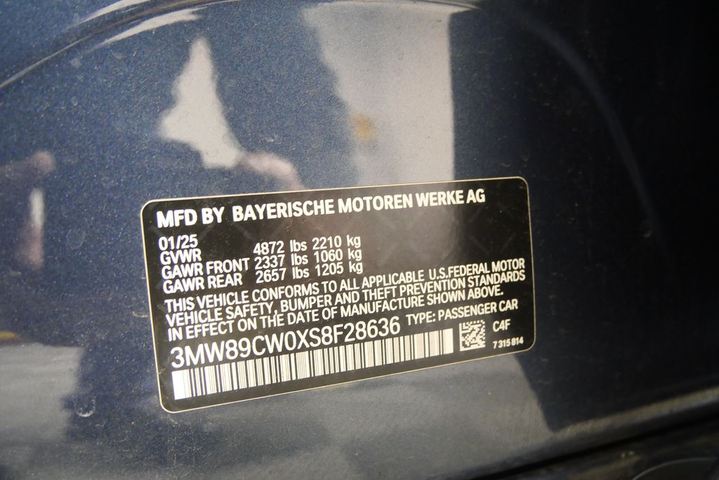 Thumbnail: 2025 BMW 3 Series - 32