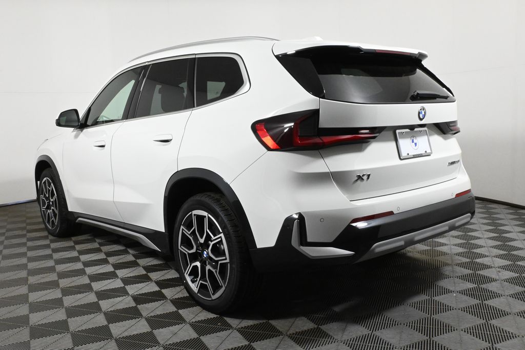 2025 BMW X1 xDrive28i 5