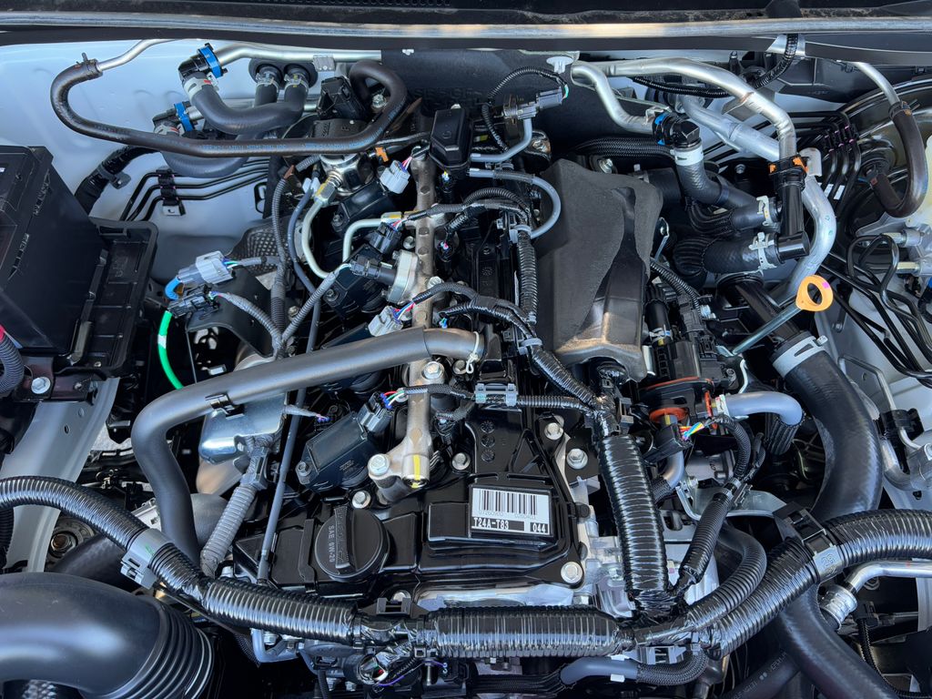 2024 Toyota Tacoma SR 26
