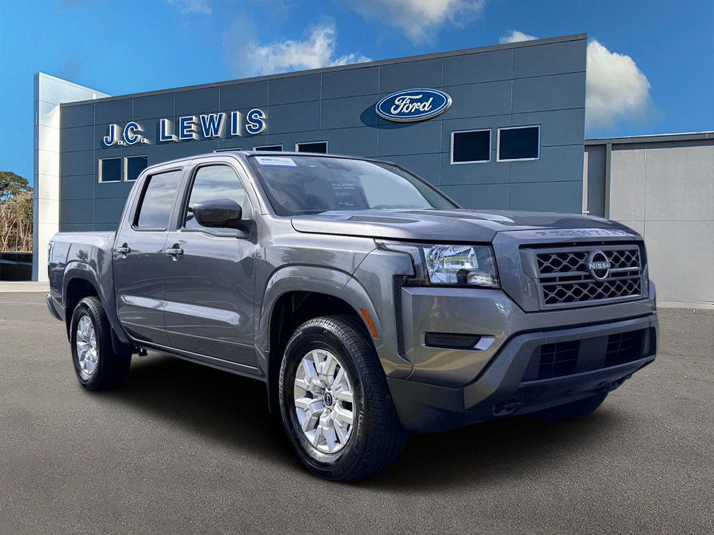 2023 Nissan Frontier SV Crew Cab 4WD