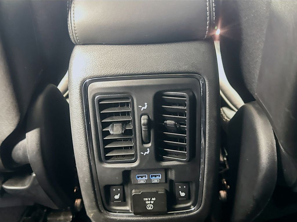 Used Car 2020 Jeep Grand Cherokee  Overland For Sale Under $30,000 In Austin, Texas