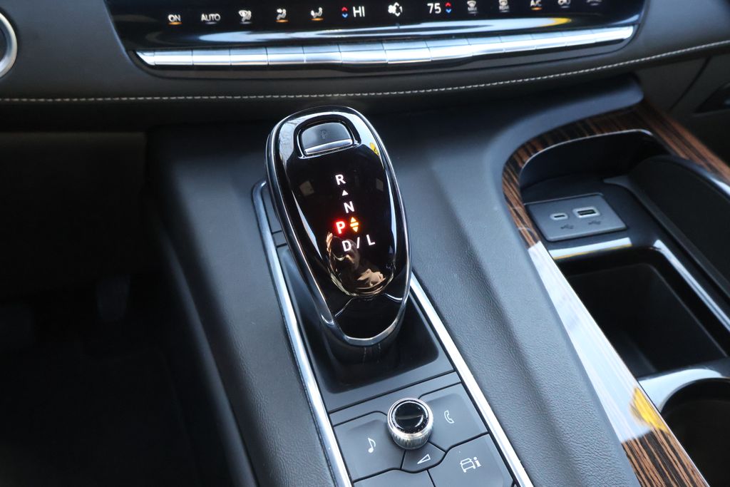 Thumbnail: 2024 Cadillac Escalade - 20