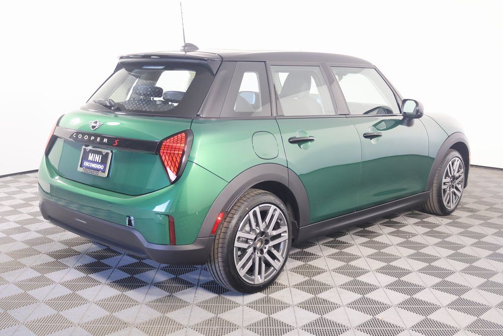 2025 MINI Cooper S 2