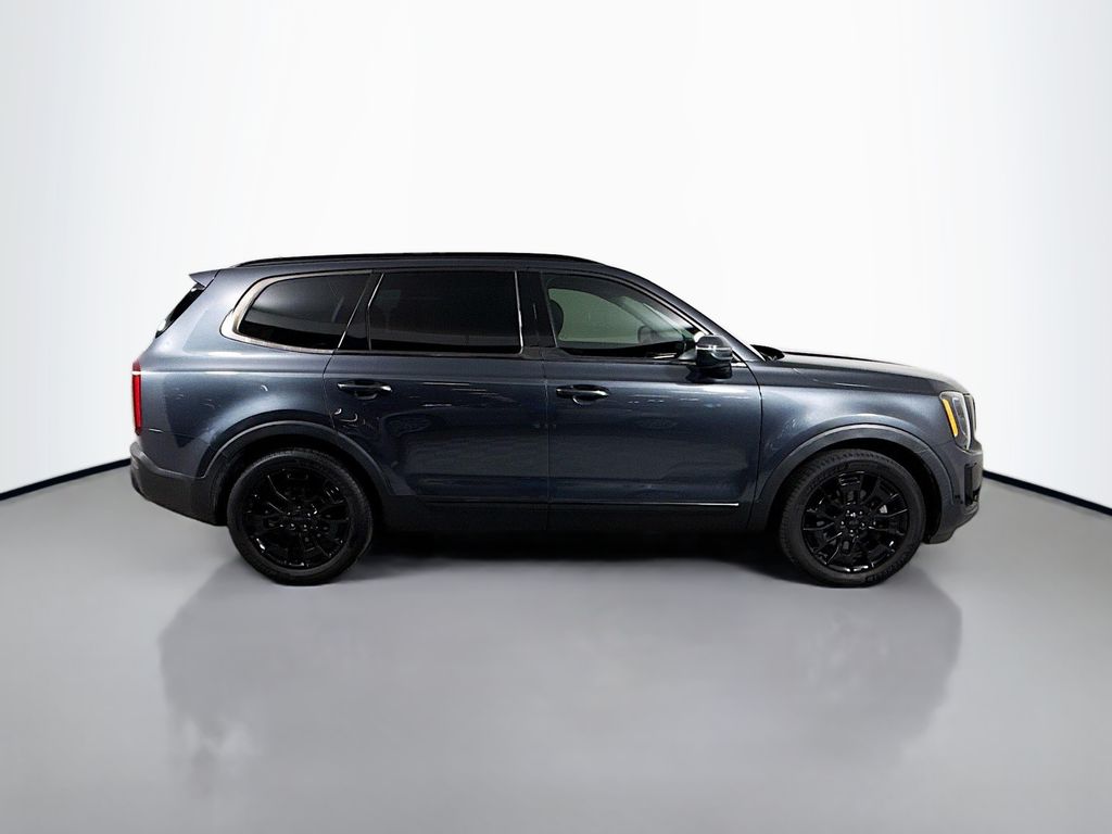 Thumbnail: 2021 Kia Telluride - 4