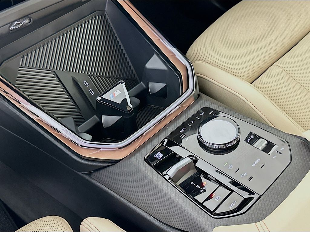 Thumbnail: 2026 BMW X3 - 15