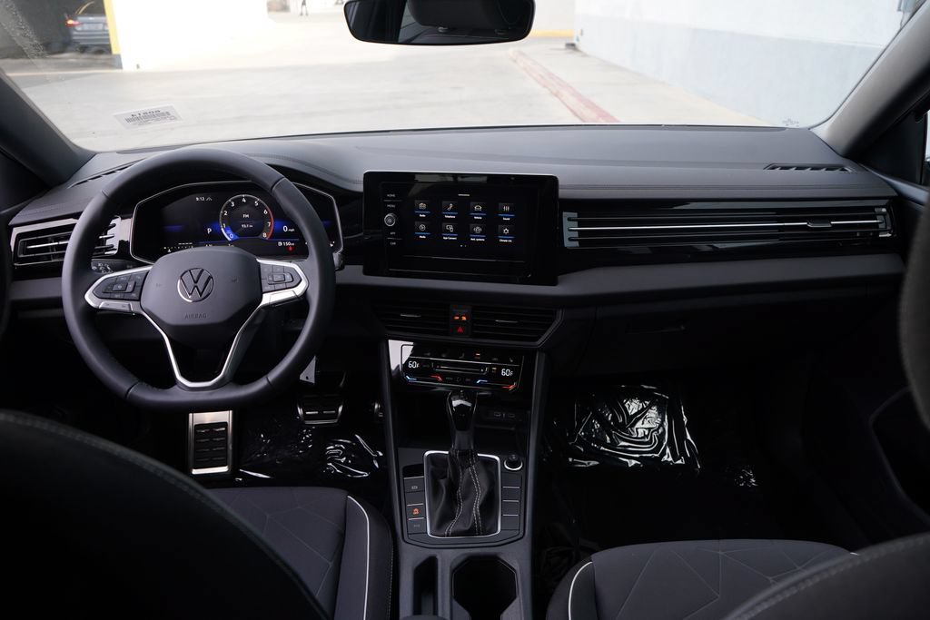 Thumbnail: 2026 Volkswagen Jetta - 8