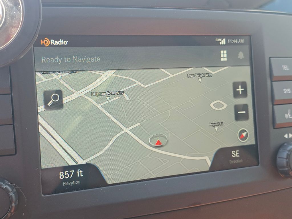 Used 2023 Black Mercedes-Benz Passenger image 3