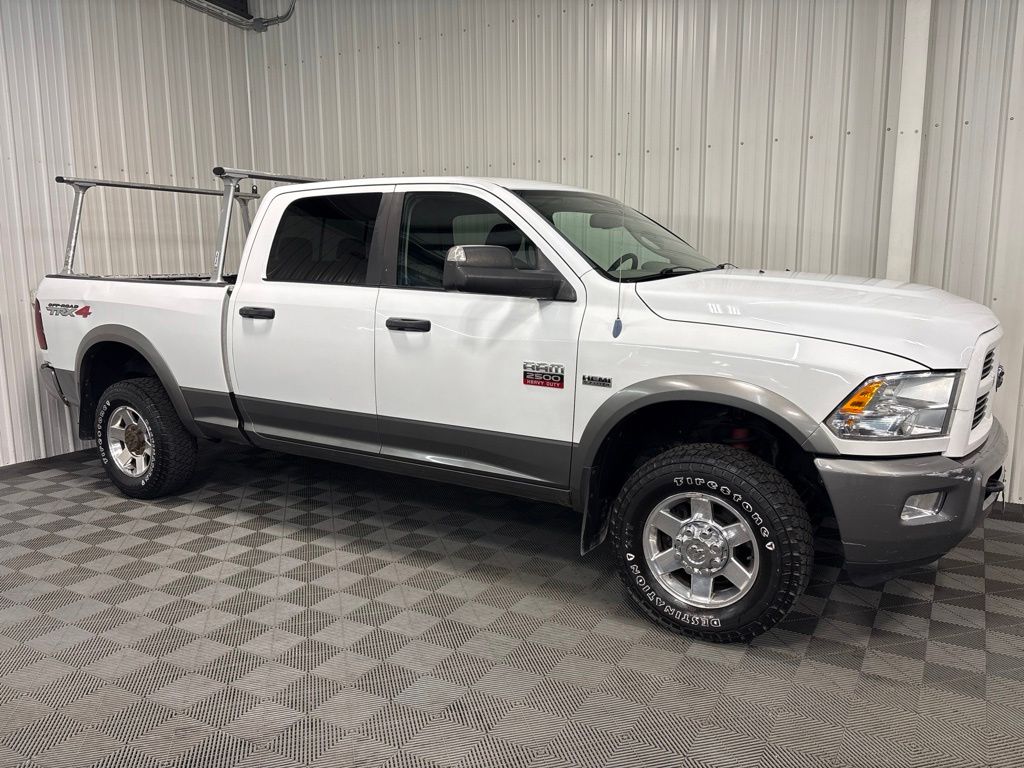  2010 Dodge RAM 2500 ST Crew Cab 4WD   