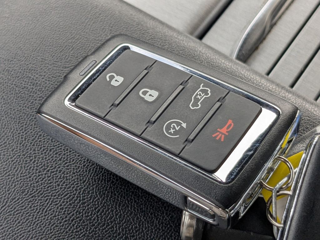 2023 Jeep Wagoneer Series II Carbide 4x4