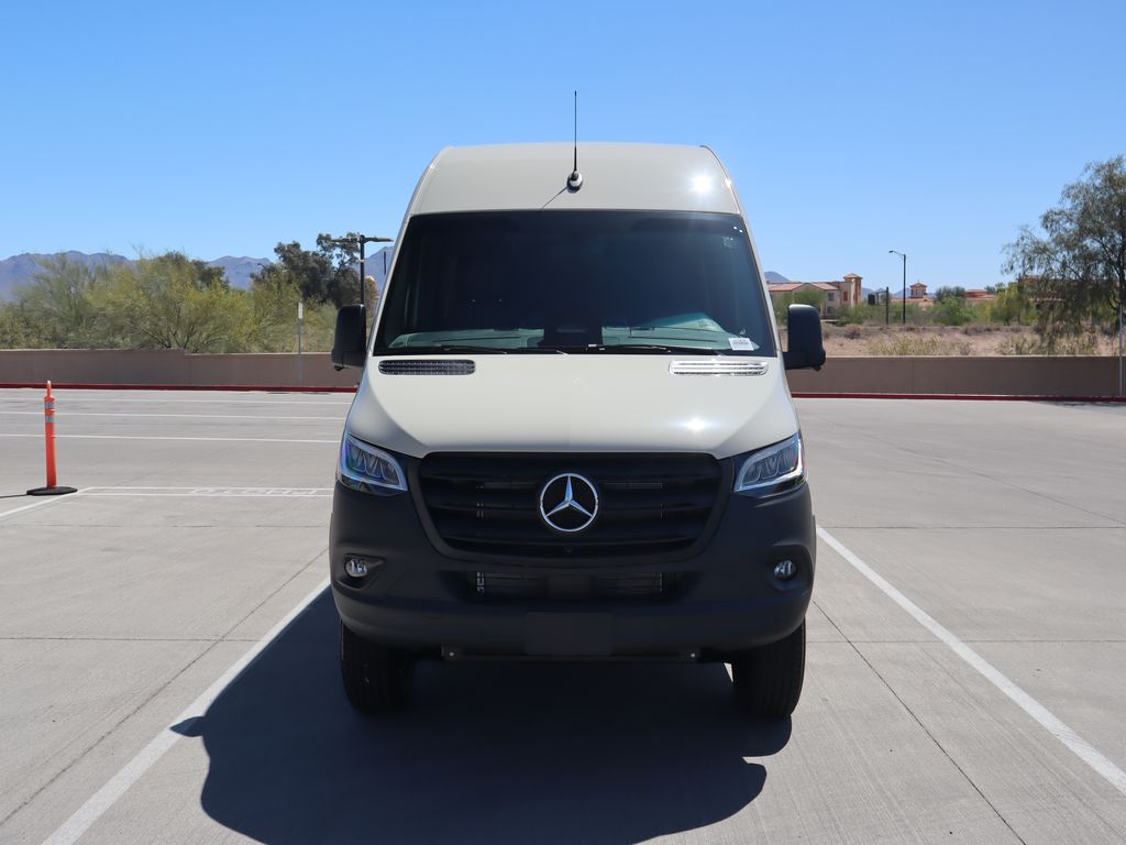 2025 Mercedes-Benz Sprinter 2500 2
