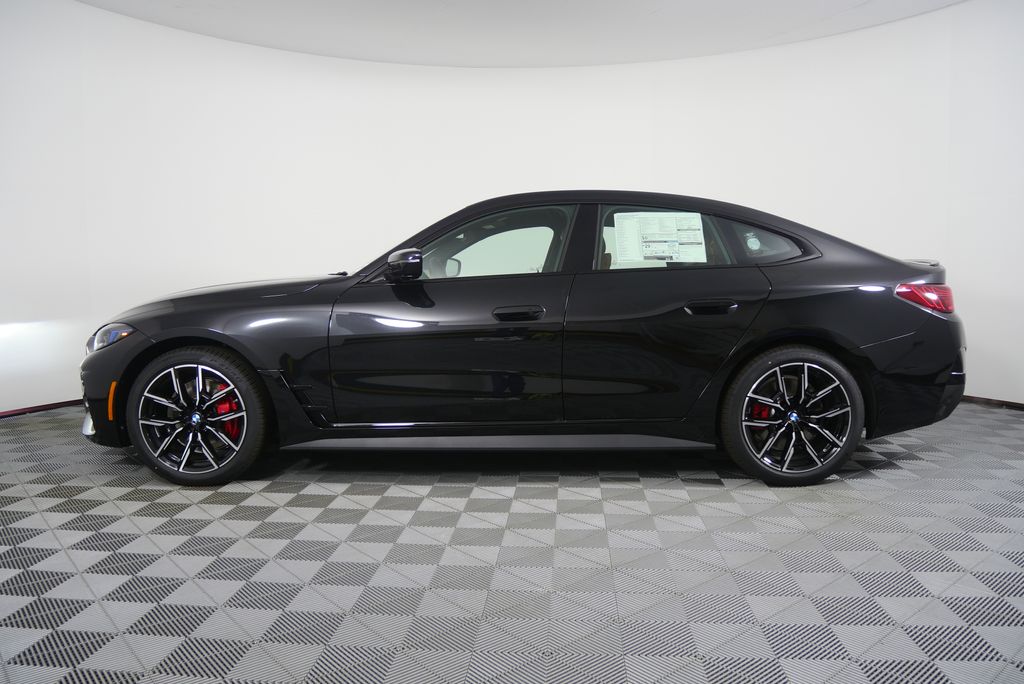 Thumbnail: 2026 BMW 4 Series - 6