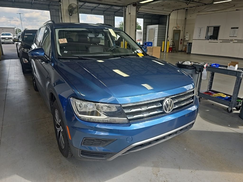 Silk Blue Metallic 2019 Volkswagen Tiguan SUV / Crossover Front-Wheel Drive 8-Speed Automatic