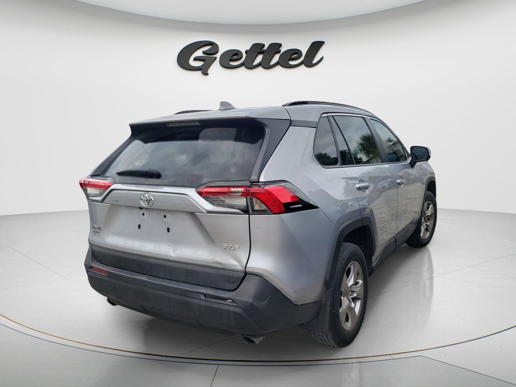 Certified Used 2025 Silver Toyota XLE image 3