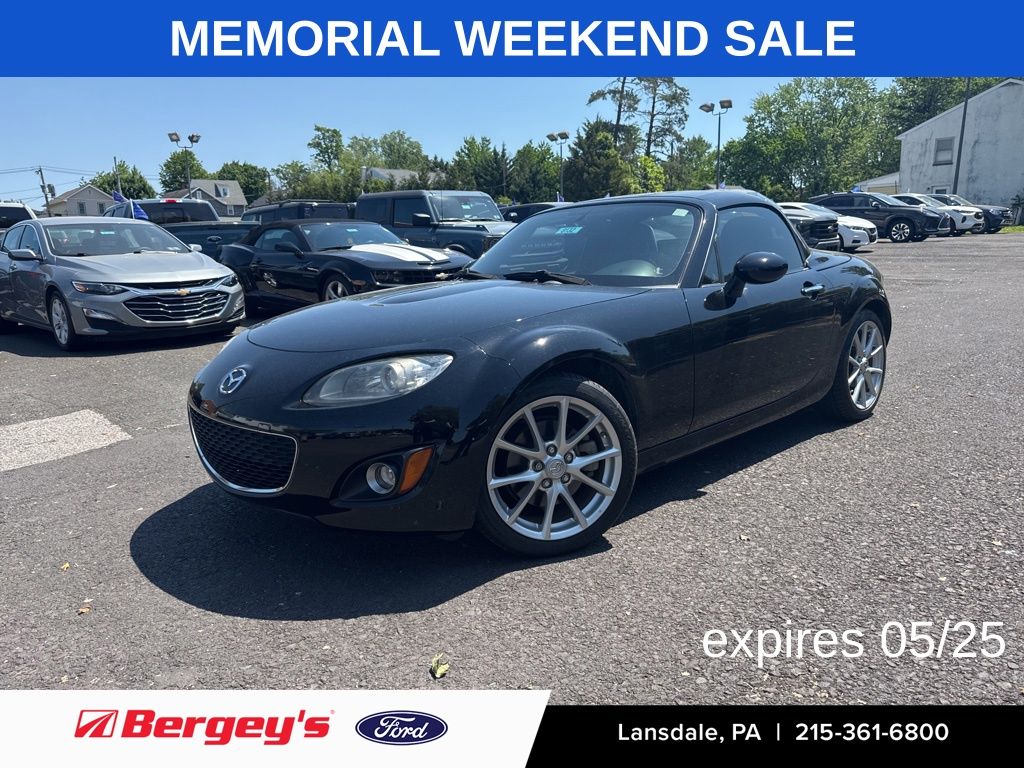 Brilliant Black Clearcoat 2012 Mazda MX-5 Miata Grand Touring RWD with Power Hard Top Convertible Rear-Wheel Drive 6-Speed Manual