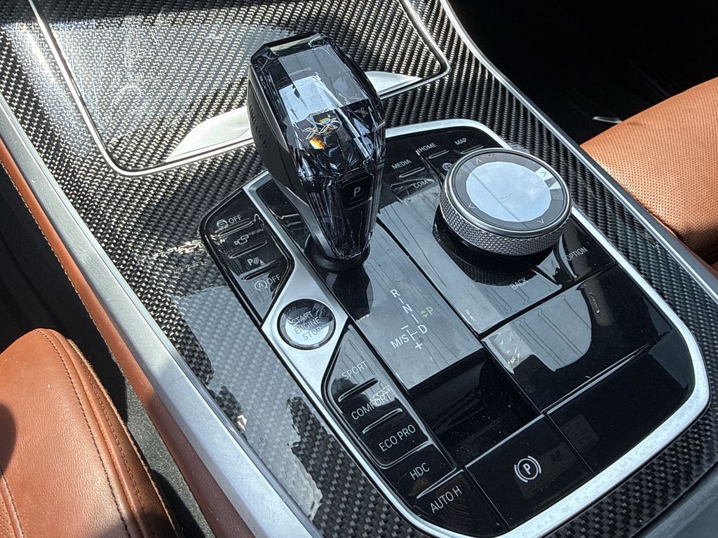 Thumbnail: 2023 BMW X5 - 20