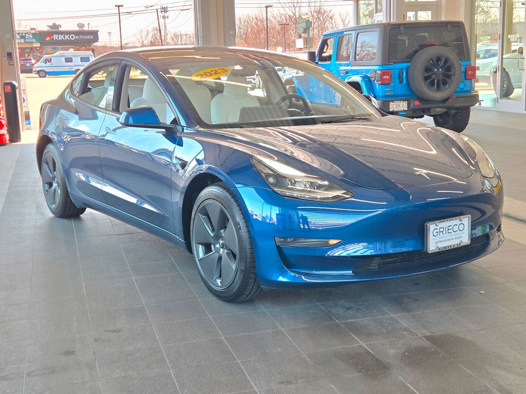 2023 Tesla Model 3