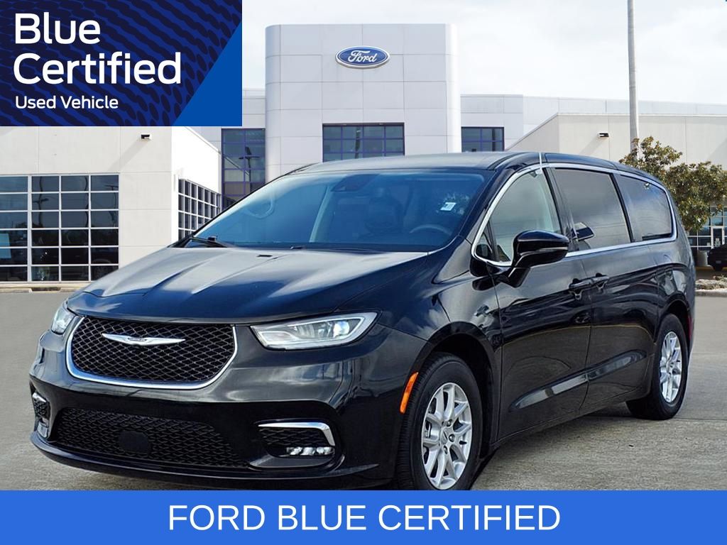 2024 Chrysler Pacifica Touring L - 0