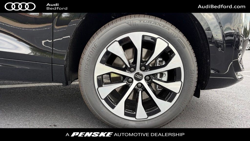 Thumbnail: 2026 Audi Q3 - 10