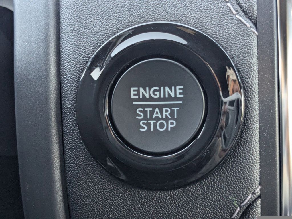 2025 Ford Expedition Platinum MAX