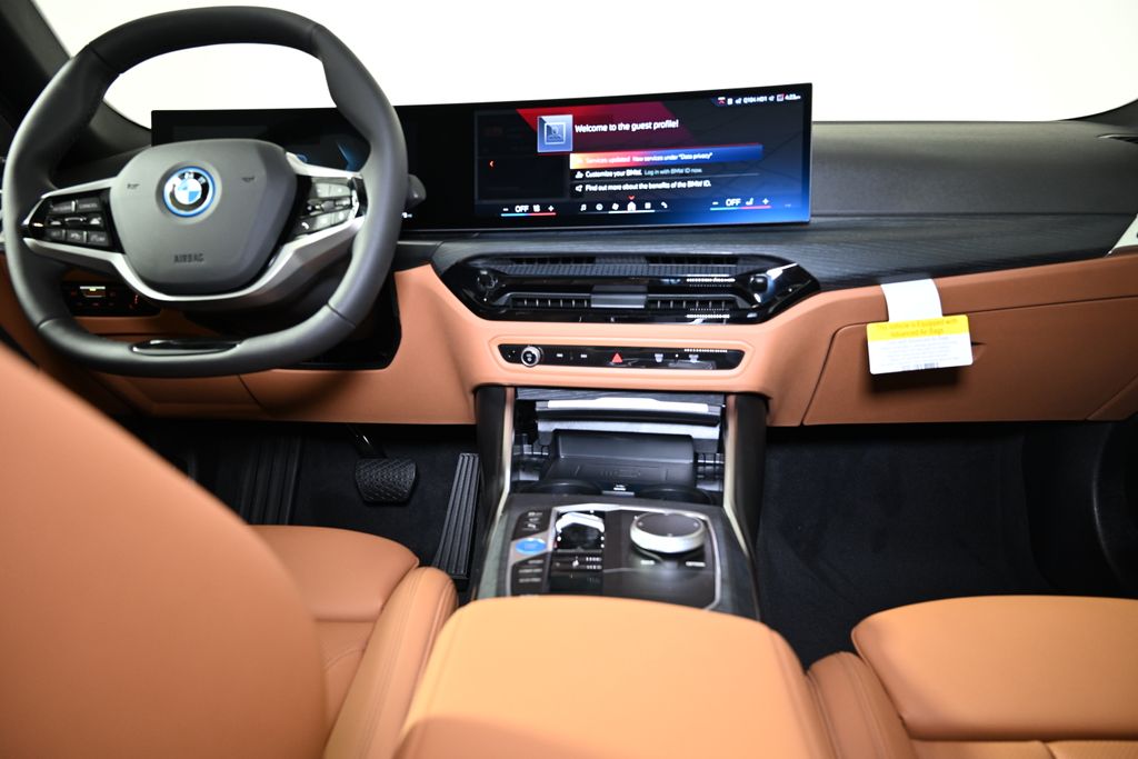 2025 BMW i4 xDrive40 16