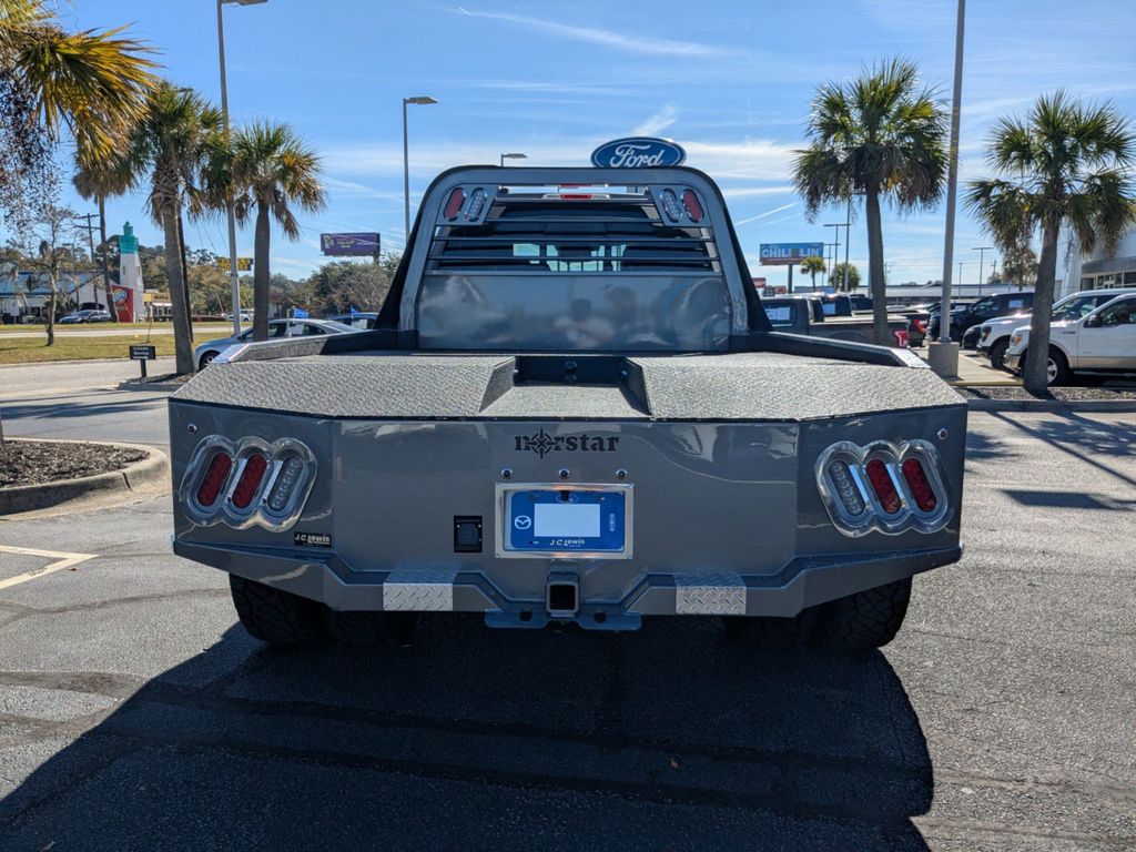 2025 Ford F-550 Chassis LARIAT