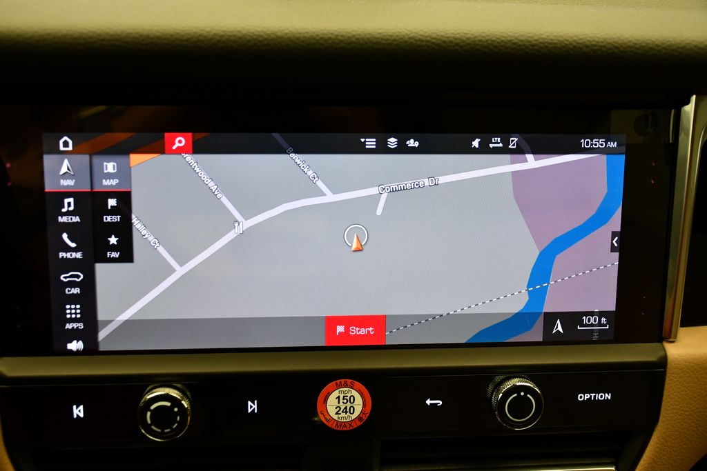 Thumbnail: 2026 Porsche Macan - 29