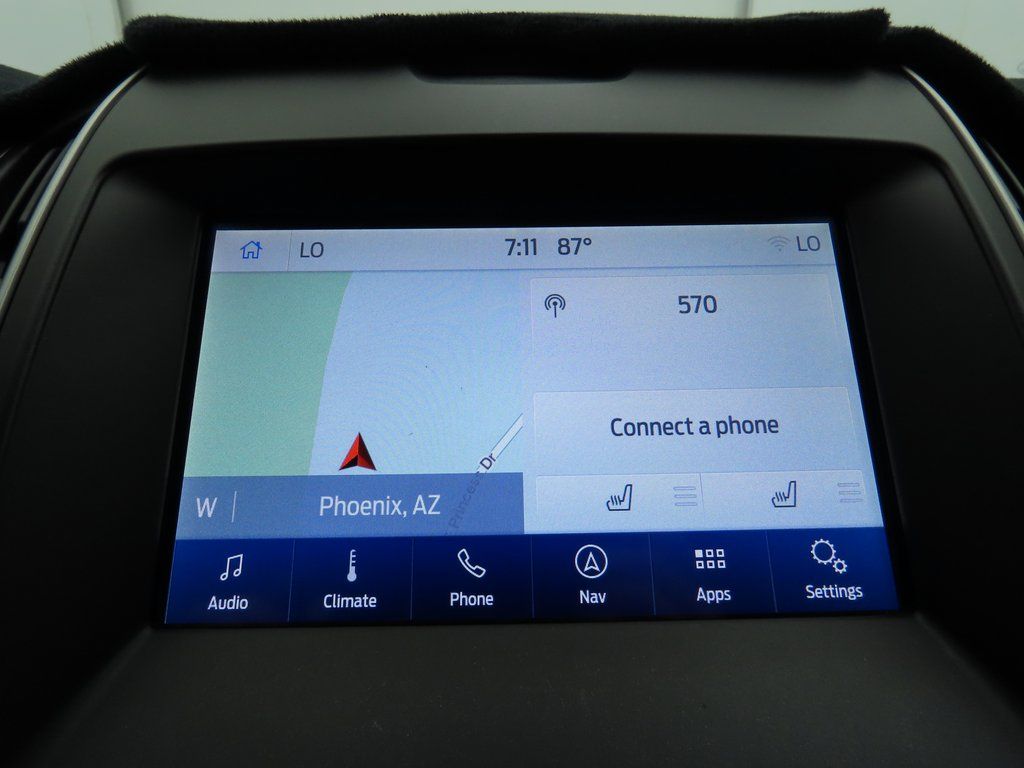 Thumbnail: 2019 Ford Edge - 15