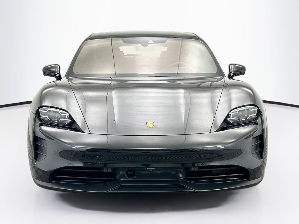 Thumbnail: 2023 Porsche Taycan - 10