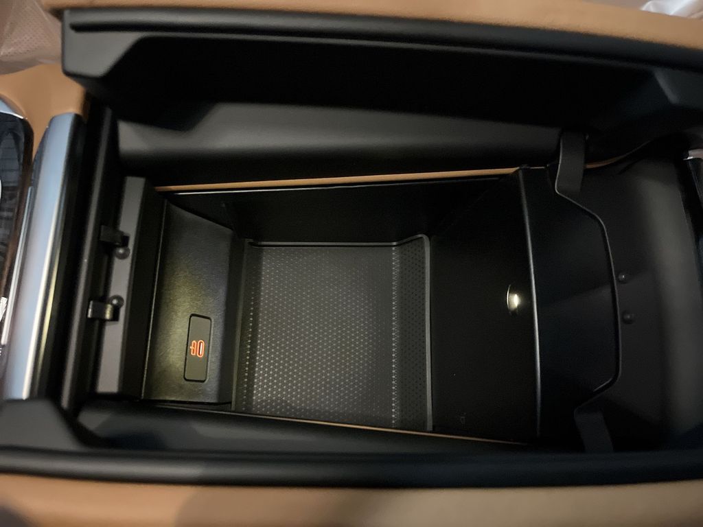 Thumbnail: 2026 BMW X5 - 21