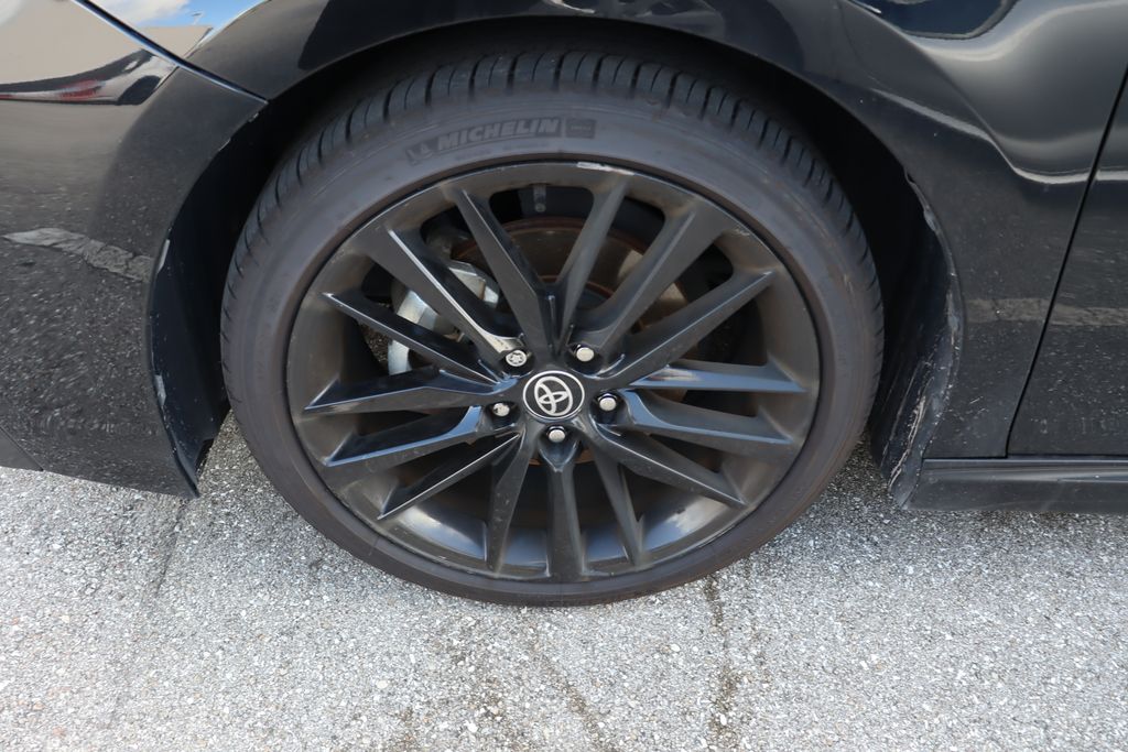 Thumbnail: 2021 Toyota Camry - 4