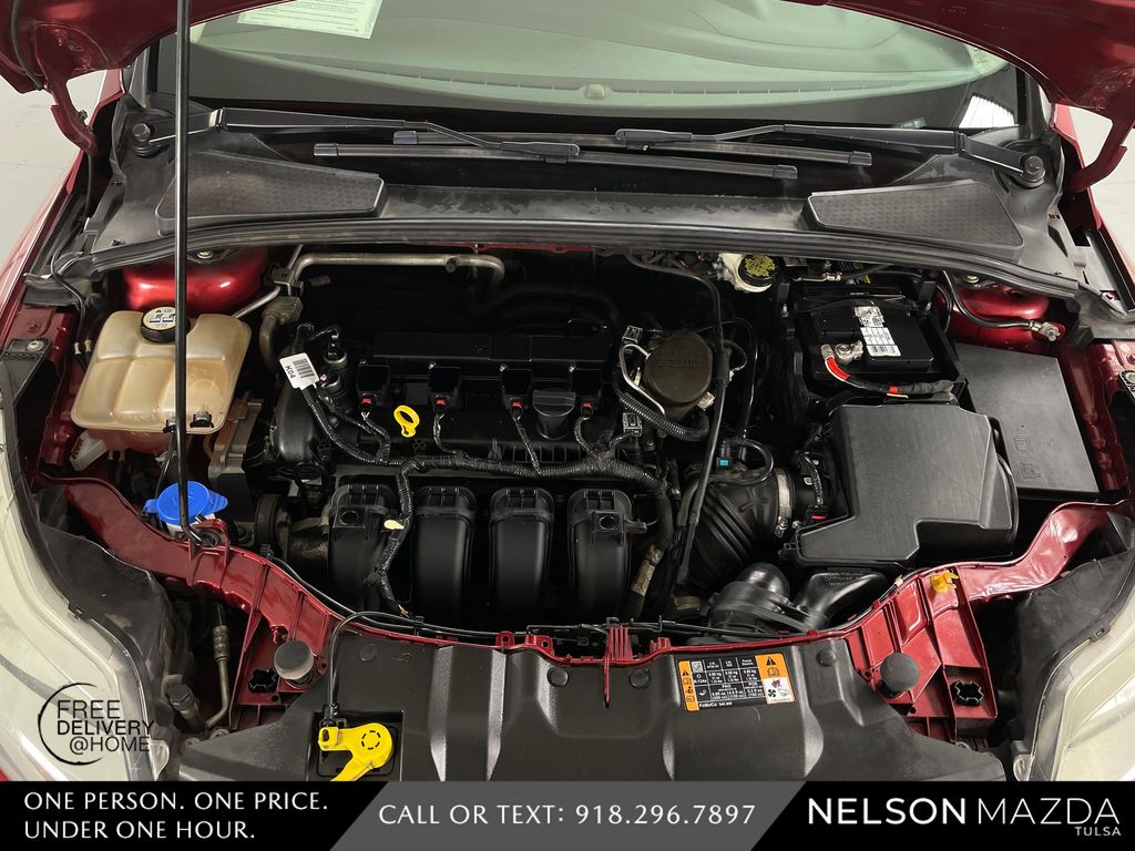 Used 2014 Red Ford SE image 44