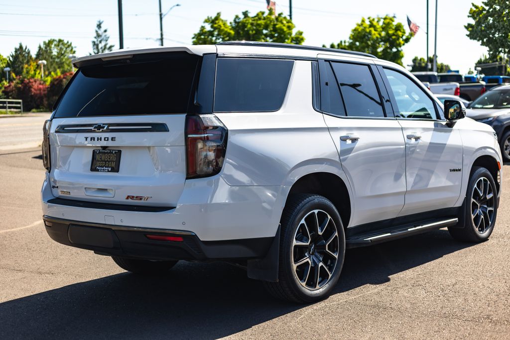 2022 Chevrolet Tahoe RST thumbnail 8