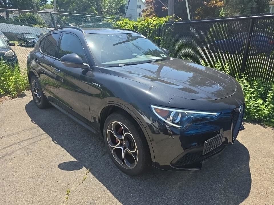 Vulcano Black Metallic 2023 Alfa Romeo Stelvio SUV / Crossover All-Wheel Drive 8-Speed Automatic