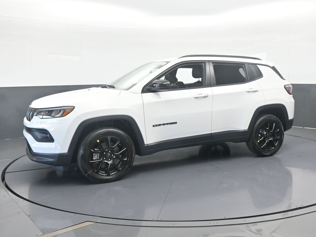New 2026 bright white clearcoat Jeep Latitude image 2